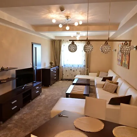 Luxusny V Panorame, 9 Posch, Krasny Vyhlad A Garaz Apartment *