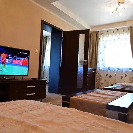 Luxusny V Panorame, 9 Posch, Krasny Vyhlad A Garaz *