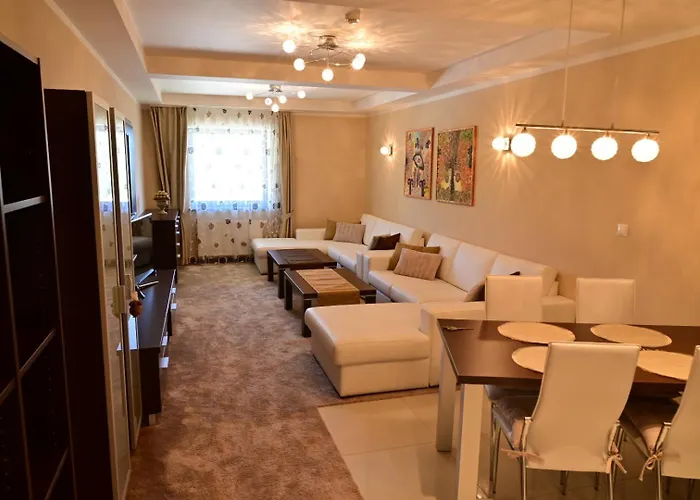 Luxusny V Panorame, 9 Posch, Krasny Vyhlad A Garaz *