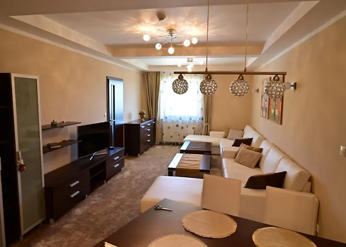 Luxusny V Panorame, 9 Posch, Krasny Vyhlad A Garaz アパート *