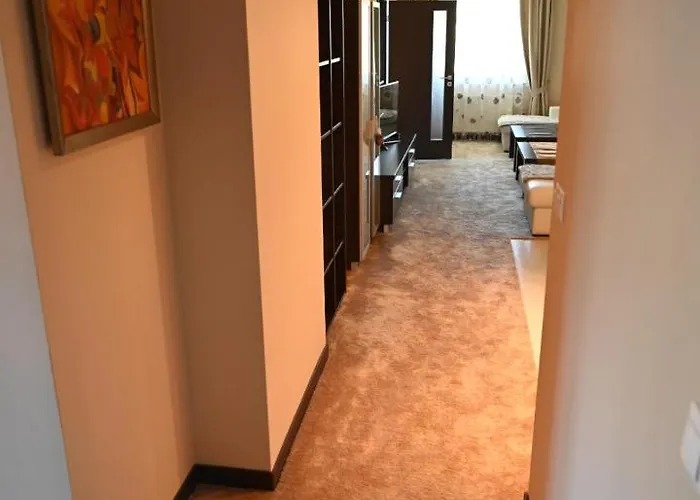 アパート Luxusny V Panorame, 9 Posch, Krasny Vyhlad A Garaz